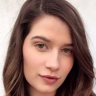 Marissa Rachel, 28 (YouTube Star)