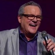 Mark Lowry, 65 (福音歌手)