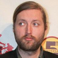 Mark Stoermer, 46 (Nghệ sĩ chơi bass)