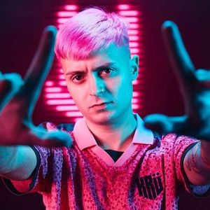 Markito Navajas, 26 (YouTube Star)