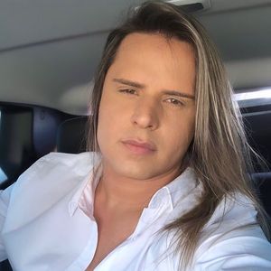 Marlus Viana, 43 (世界音樂歌手)