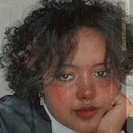 Marta Shitaye, 23 (TikTok明星)