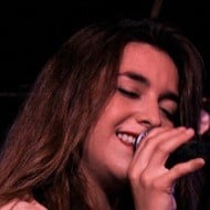 Marta Soto, 28 (Певец мировой музыки)