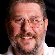 Martin Adams, 67 (Jugador De Dardos)