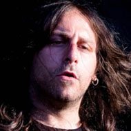 Martin Mendez, 45 (贝斯手)