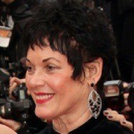 Martine Beswick, 84 (Attrice di film)