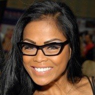 Mary Alejo, 45 (模特)