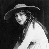 Mary Pickford (1892 - 1979) (Movie Actress)