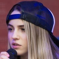 Maryana Ro, 24 (YouTube Star)