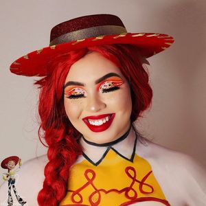 MaryRose Bustamante, 22 (Star di YouTube)