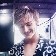 Mason Gainer, 25 (Nghệ sĩ guitar)