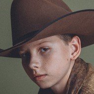 Mason Ramsey, 18 (鄉村歌手)
