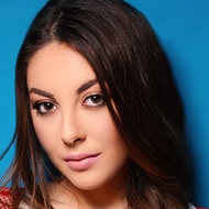 Matina, 28 (摇滚歌手)