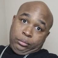 Maurice Barnett, 38 (Estrelas do YouTube)