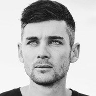 Max Cave, 32 (YouTuber)