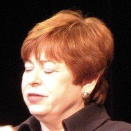 Maxine Clark, 76 (Imprenditore)