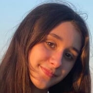 Maxine Kembo, 18 (TikTok Star)