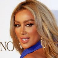 Maya Diab, 43 (流行歌手)