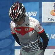 Mayuko Hagiwara, 39 (骑单车的人)