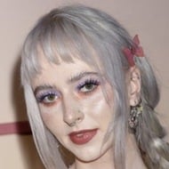 mazie, 24 (Pop Singer)