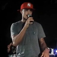 MC Livinho, 29 (Cantora de música mundial)