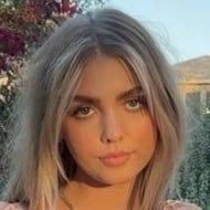McKella Kay, 20 (TikTok Star)