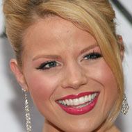 Megan Hilty, 42 (TV Actress)