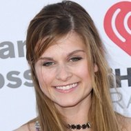 Meghan Falcone, 38 (喜劇演員)