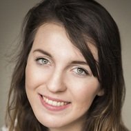 Melanie Bracewell, 30 (喜剧演员)