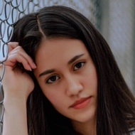 melinachvz, 24 (TikTok Star)