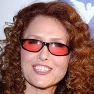 Melissa Manchester, 74 (流行歌手)