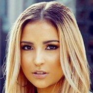 Melissa Sandoval, 26 (流行歌手)