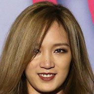Meng Jia, 35 (Pop Singer)