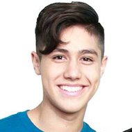 Menny Flores, 26 (流行歌手)