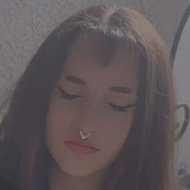 Merdix Antwinette, 20 (Movie Actress)