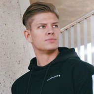 Merijn, 30 (YouTube Star)