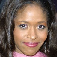 Merrin Dungey, 54 (Телеактриса)
