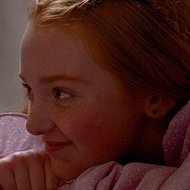 Mia Bagley, 18 (YouTube Star)