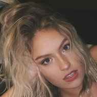 Mia Handley, 21 (TikTok Star)