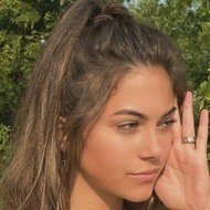 Mia Sweitz, 20 (Звезда Тиктока)