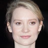 Mia Wasikowska, 34 (Nữ diễn viên điện ảnh)
