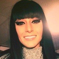 Mia Zanotti, 26 (Pop Singer)