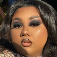 Miah Carter, 22 (TikTok Star)