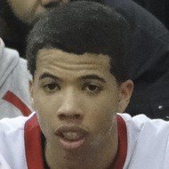 Michael Carter, 65 (Jugador de Fútbol Americano)