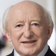 Michael D. Higgins, 84 (政治家)