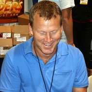 Michael Nelson, 59 (Biên kịch)