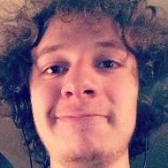 Michael Shaevitch, 28 (Estrella de YouTube)