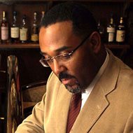 Michael Vincent, 61 (Goochelaar)