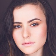 Michelle Young, 28 (电影女演员)