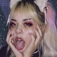 Michi Kollette, 26 (TikTok Star)